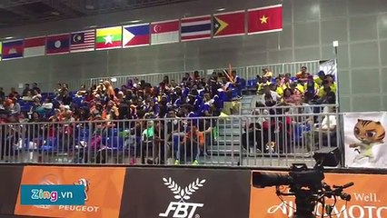 Chủ nhà Malaysia bật nhạc Sơn Tùng M-TP khi Việt Nam có HCV