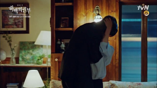 Chia tay Lee Sung Kyung, Thủy thần Nam Joo Hyuk vẫn hạnh phúc bên cô dâu Shin Se Kyung