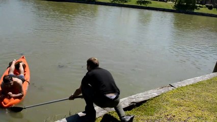 BROMA A MI AMIGO CON CONSOLADOR EN LA BOCA | Dos Bros