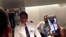 Pakistani Passengers are Fighting With PIA Pilots