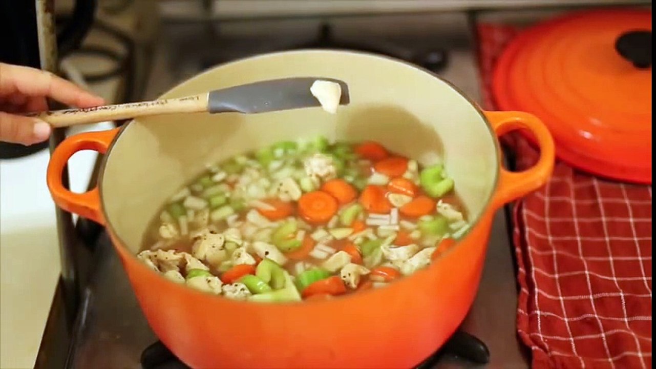 How to Make Chicken and Biscuits recipe _ ! Classic Hit Videos