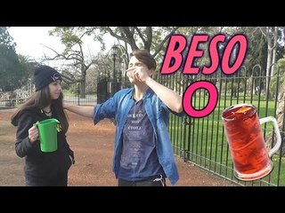 BESO O JARRA LOCA / TOMAS ORANGES