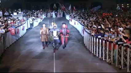 Ankara'daki Festivalde Karadan Gemi Yürütülerek İstanbul'un Fethi Canlandırıldı