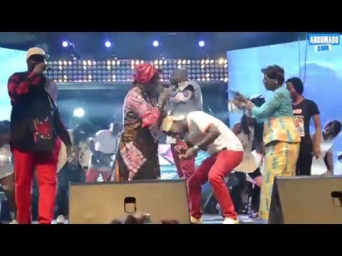 YES: AÏCHA KONÉ fait un don à YODE & SIRO