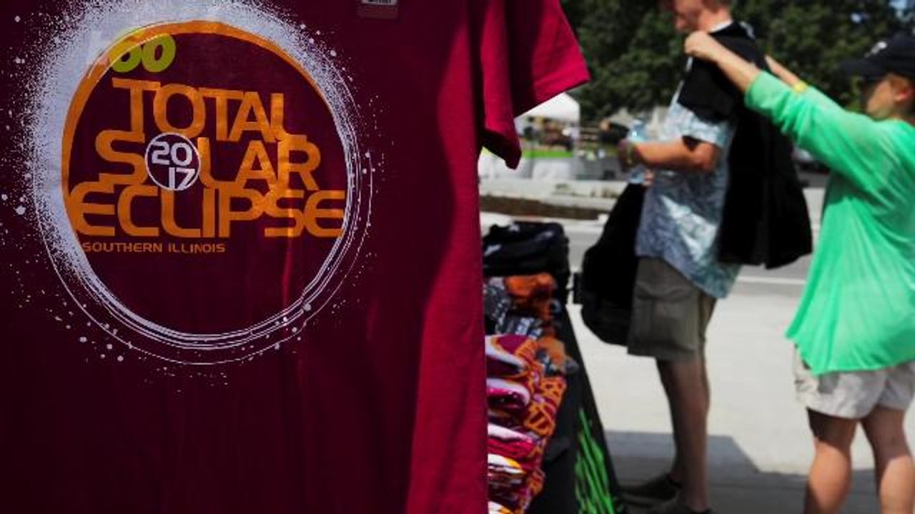 This Is How Much The Total Eclipse Could Cost American Companies