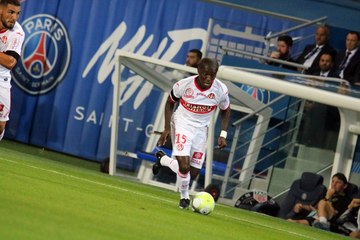 Face au PSG, Gradel signe son retour en Ligue 1 !