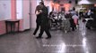 Marta Famá, maestra porteña de tango, bailando milonguero una milonga