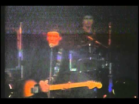 Ratones paranoicos - Una noche no hace mal (DVD Cemento 1989 )