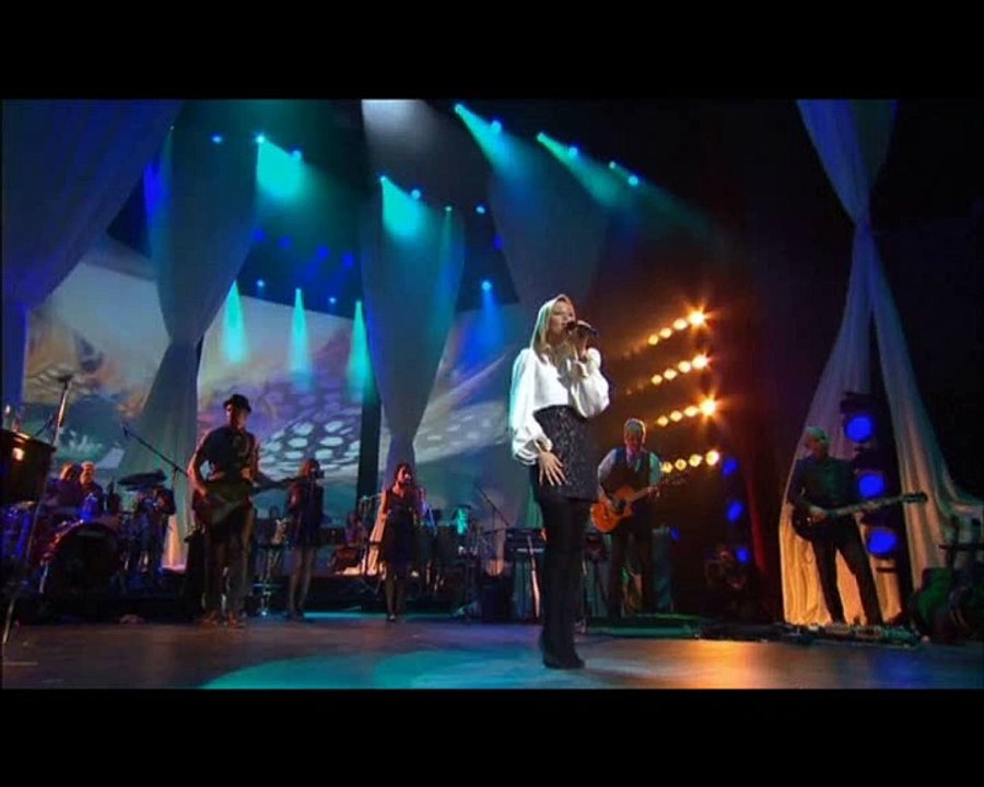 ALICE IM WUNDERLAND – HELENE FISCHER – (Live)