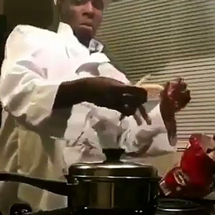 J'ai besoin d'un homme qui sait cuisiner.