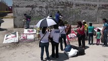 Mexican families hope to find remains of victims at mass grave