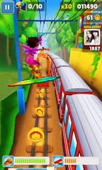 Nouveau métro surfeurs monde Tour de la rivière