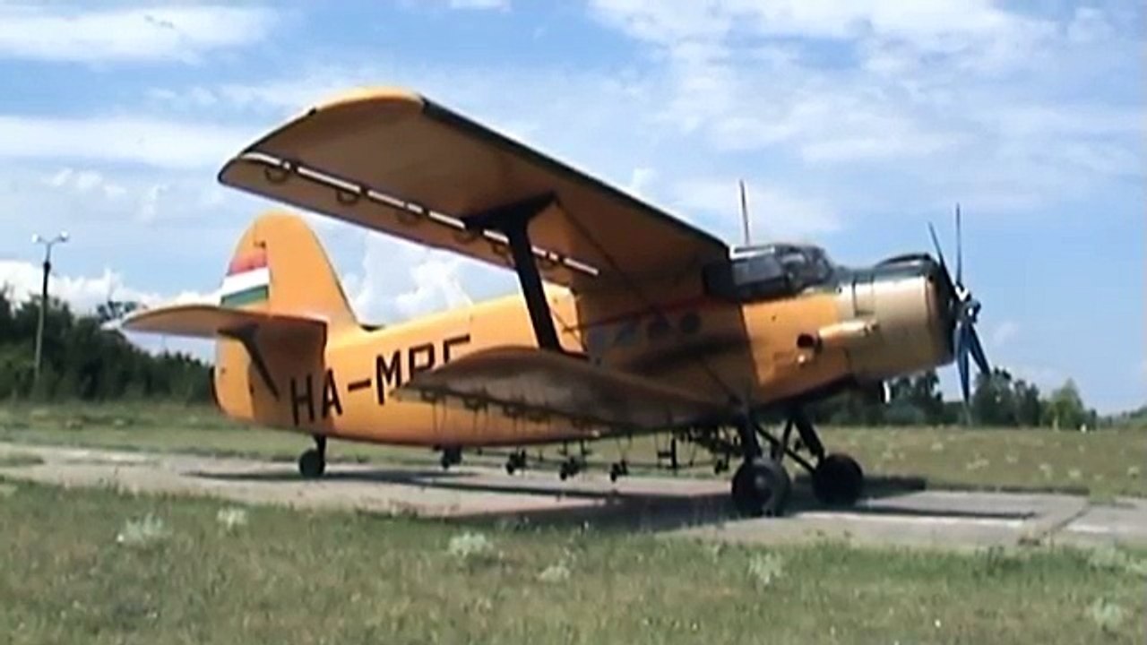 Unesdoc.unesco.org unesdoc.unesco.org una y una en un tiene una un en y impresionante cabina motor vuelo dentro minutos sonar el Antonov an-2 radial ~ 20