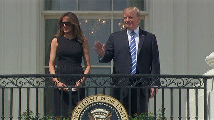 Trumps watch solar eclipse at White House