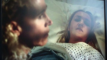 Eastenders 2017 Lisa & Louise have a heart ❤️ to heart ❤️