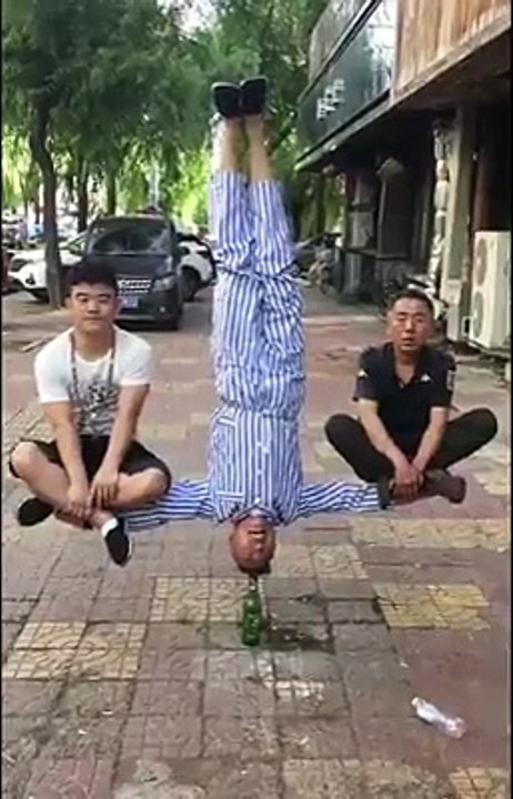 tau khua