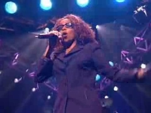 Mary J. Blige - Seven Days (Live On Chris Rock)