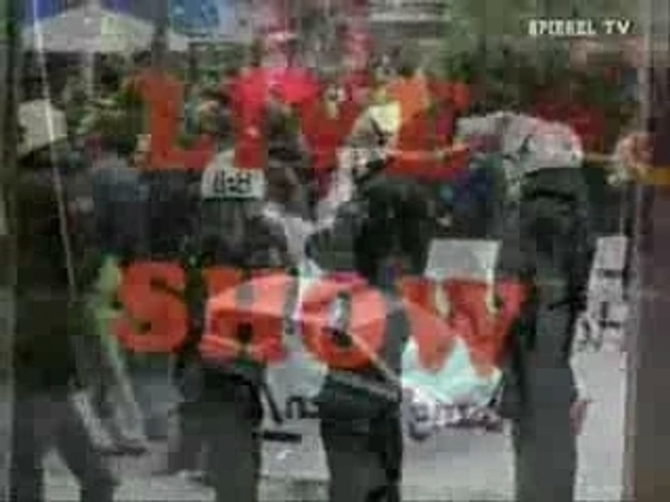 Comablack - G8 No Comment