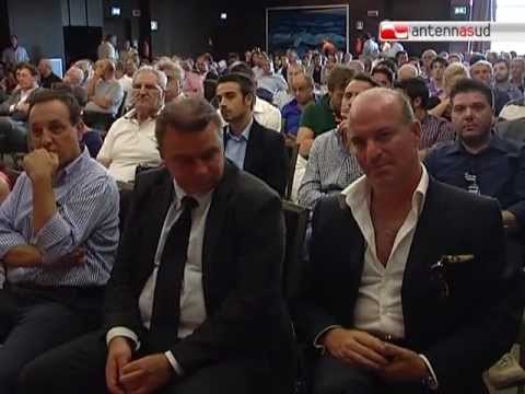 TG 30.07.12 Assemblea Pdl, Fitto ai dissidenti a me piace parlare di disegno politico -