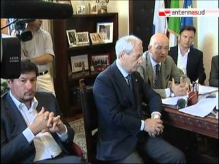 TG 04.08.12 Inchiesta agenzie di rating: 40 parlamentari si costituiscono parte offesa