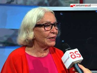 TG 16.08.12 Chiara Samugheo, regina di scatti d'autore