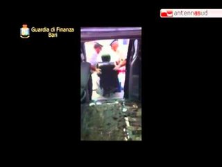 TG 16.08.12 Sequestrati 13 chili di eroina al porto di Bari
