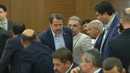 Bakan Sarıeroğlu: "Memur ve Emekliye 2018'de Yüzde 4+3,5 Zam Yapılacak"