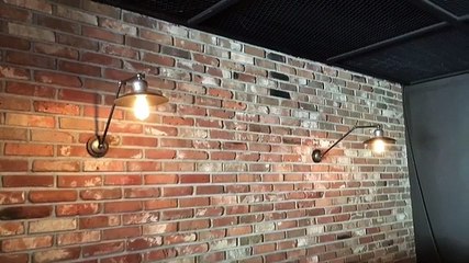 den tran trang tri phong khach