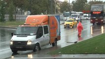 Belediye Ekiplerinden Su Baskını Önlemi
