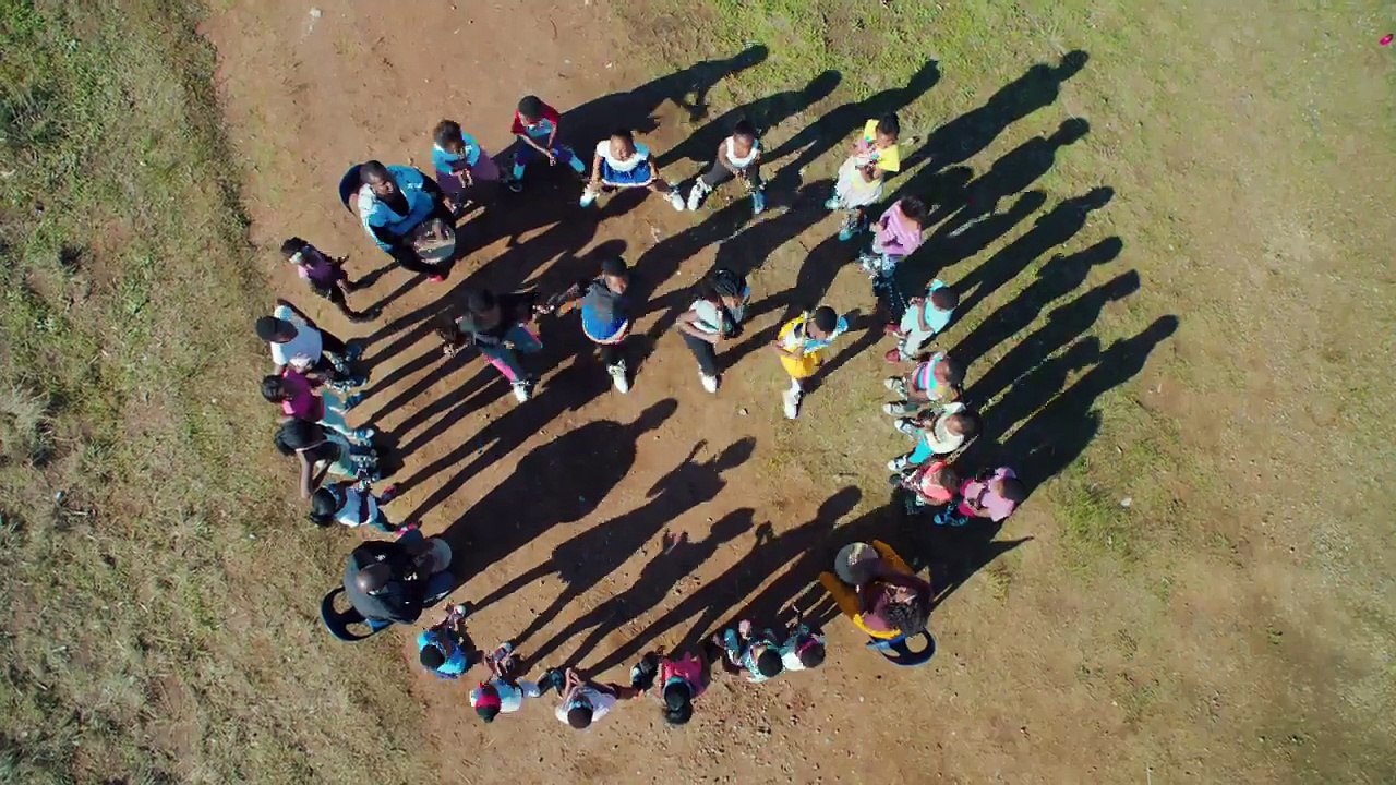 Levi’s: Circles