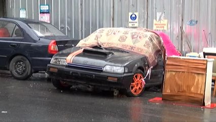 İstanbul'da Sürücüler Araçlarını Dolu Yağışından Böyle Korudu