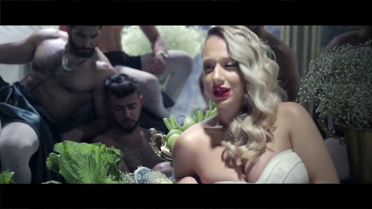 ספיר סבן עם אריסה אני לא אשמה Sapir Saban & Arisa