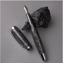 Milyarlarca Yıllık Taştan Dolma Kalem Yaptılar