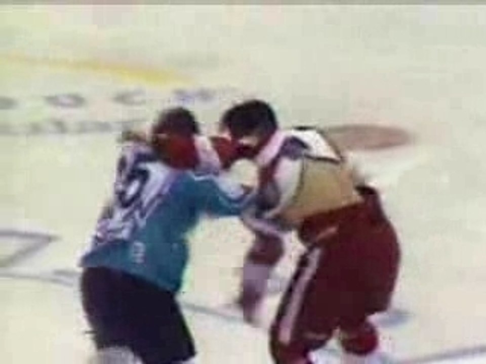 Fight Hockey tres violent