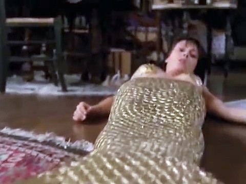 Alyssa Milano, Holly Marie Combs, Rose McGowan Breast Expansion Morph in Charmed video 2