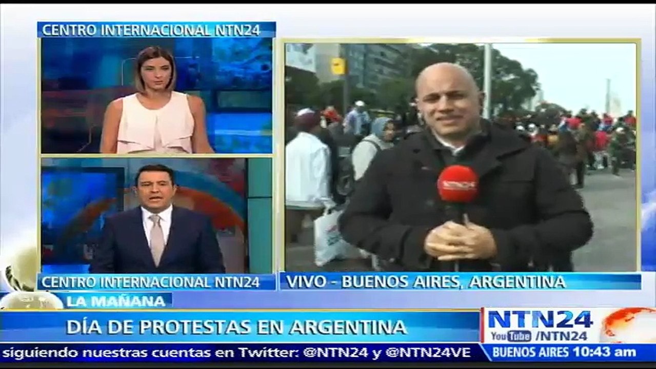 Sindicatos marchan en Buenos Aires, Argentina, contra el Gobierno del presidente Mauricio Macri