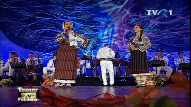 Iustina Irimia - Moldoveni, intraţi în joc - live - Tezaur Folcloric