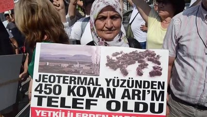 Kuşadası'nda Jes Eylemi