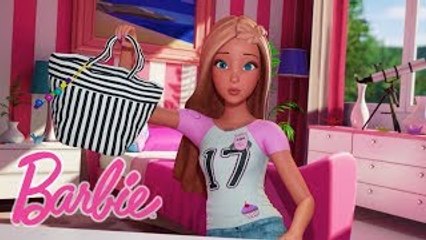 Whats in My Bag?! | Barbie Vlog | Episode 40