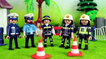 ⭕ PLAYMOBIL Polizei - Wettkampf Polizei gegen Feuerwehr - Pandido TV