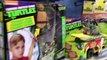 Bébé mal dans enfants achats Boutique jouets jouets boutique vlog pour les enfants Teenage Mutant Ninja Turtles