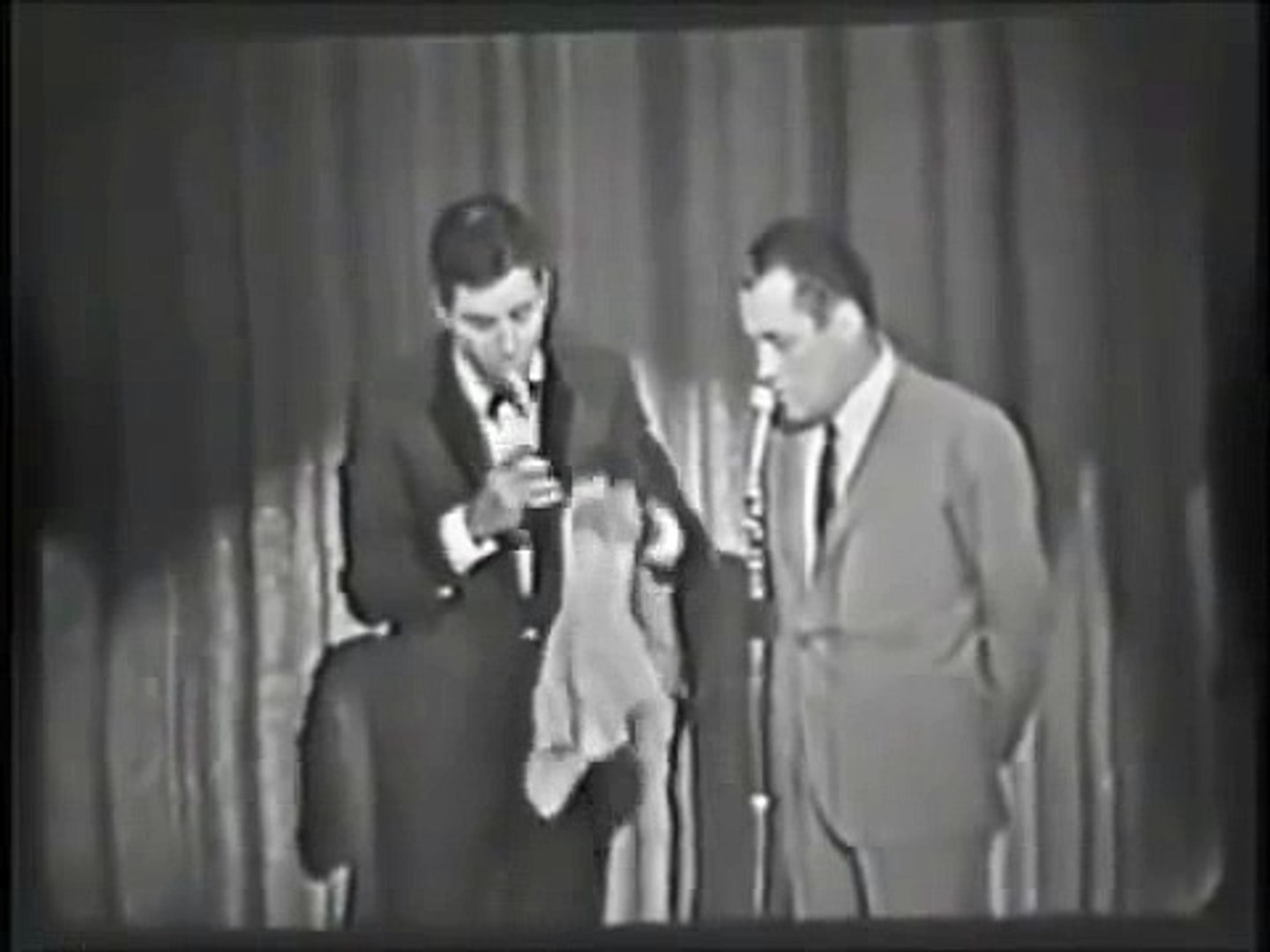 ⁣JERRY LEWIS - 1961 - Standup Comedy