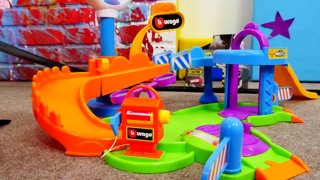 ДЕТСКИЙ САД #КапукиКануки - готовим вафли из #PlayDoh! #Машинки #ВидеодляДетей-t14bnhxEVD0