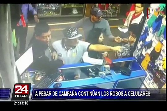 Asaltantes robaron costoso celular en tienda del Cercado de Lima