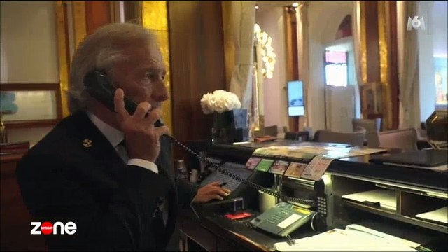 Des clients d'un hôtel de luxe à Cannes oublient le doudou de leur fils et le font rapatrier... par hélicoptère ! Regard