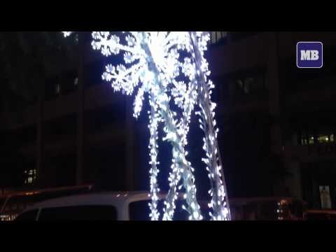 Dazzling Christmas displays lighten up Ayala Avenue