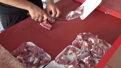 Diyetisyen Nurşen Şahin: "Mide ve Bağırsak Hastaları Yeni Kesilmiş Et Tüketimine Dikkat Etmeli"