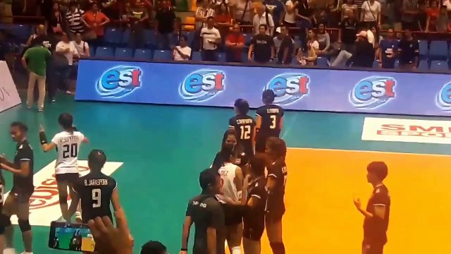 Alyssa Valdez & Pimpichaya Kokram is #FriendshipGoals @ 19thAVC Asian Senior Womens Volleyball Champ