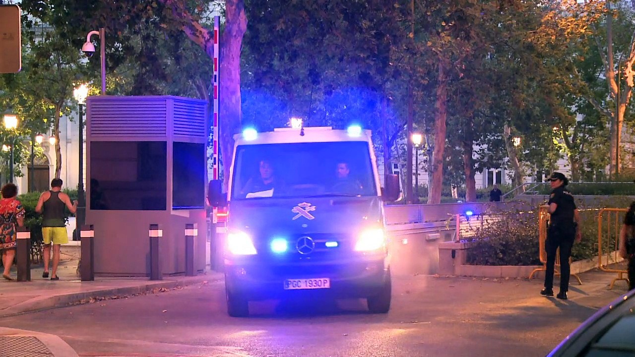 Terrorzelle in Spanien: Zwei Verdächtige bleiben in Haft