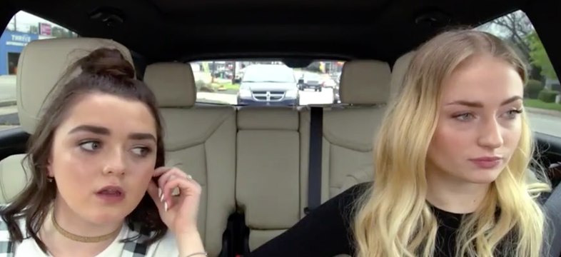 Ces deux actrices de Game of Thrones s'entendent vraiment mieux en voiture que dans leur château